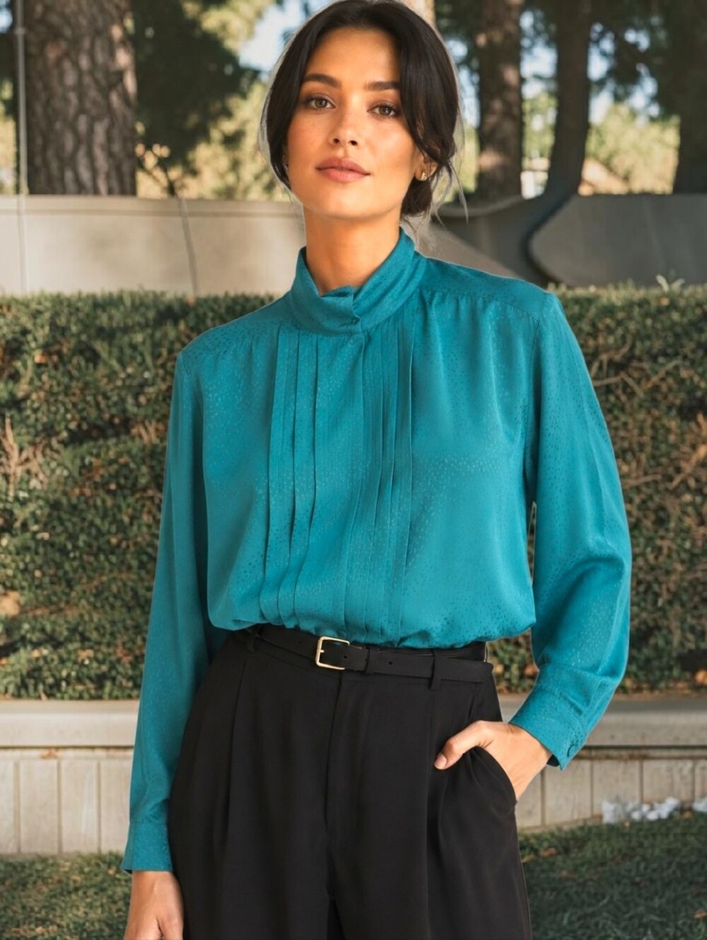High Neck Pleated Flowy Blouse Sz M 10 Silky Regency Office Siren Corpcore‎ Vtg